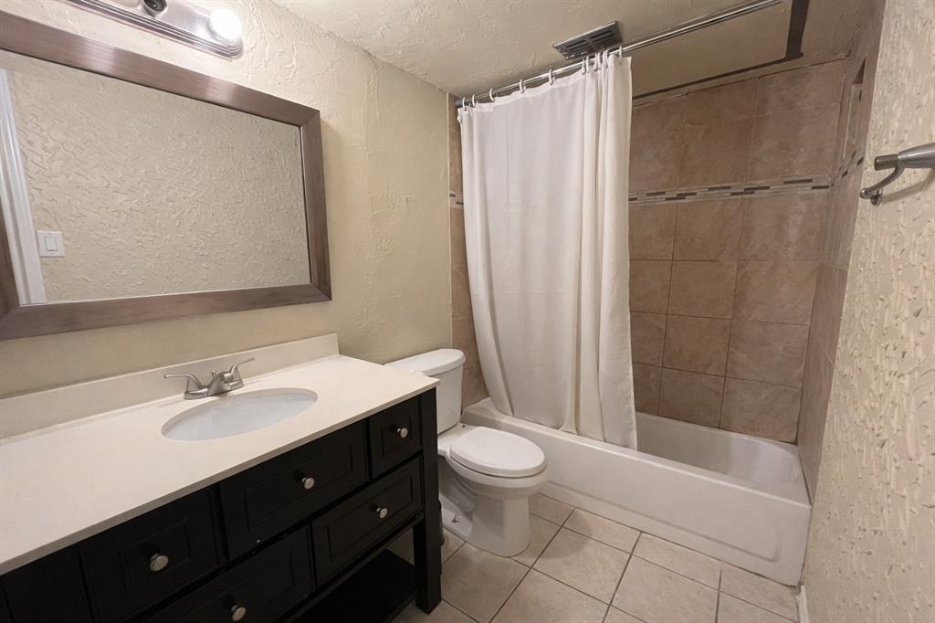 Cimarron Court Condo Ph 1 - Residential