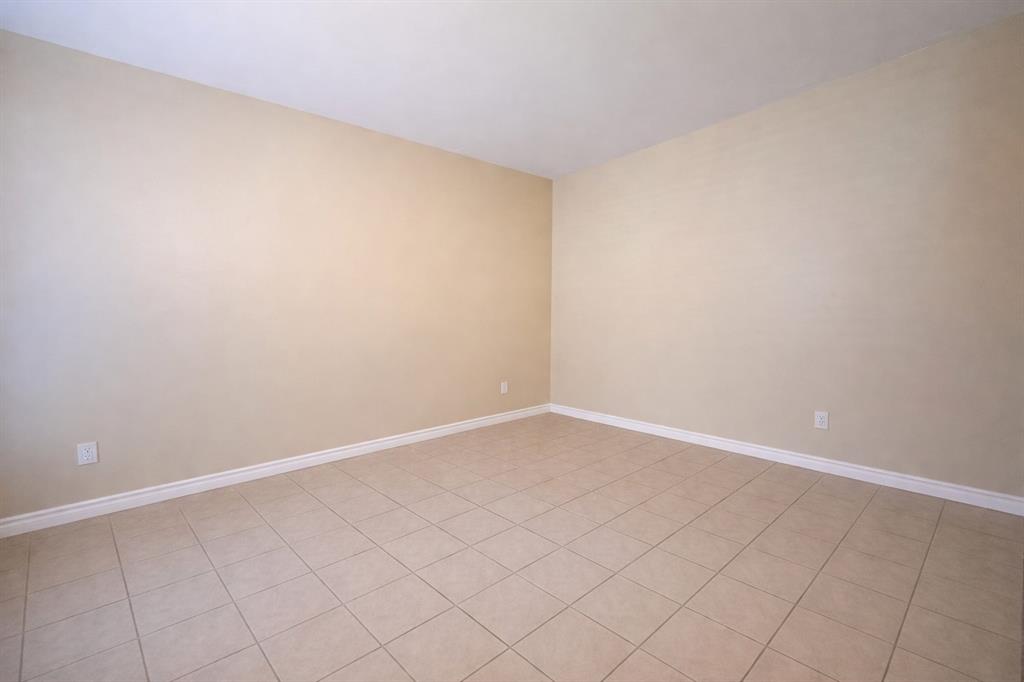 Cimarron Court Condo Ph 1 - Residential