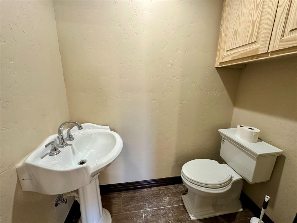 ABST 685 TR 5A A J PATTON - Commercial Sale