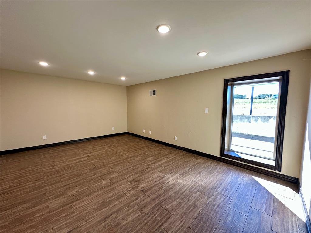 ABST 685 TR 5A A J PATTON - Commercial Sale