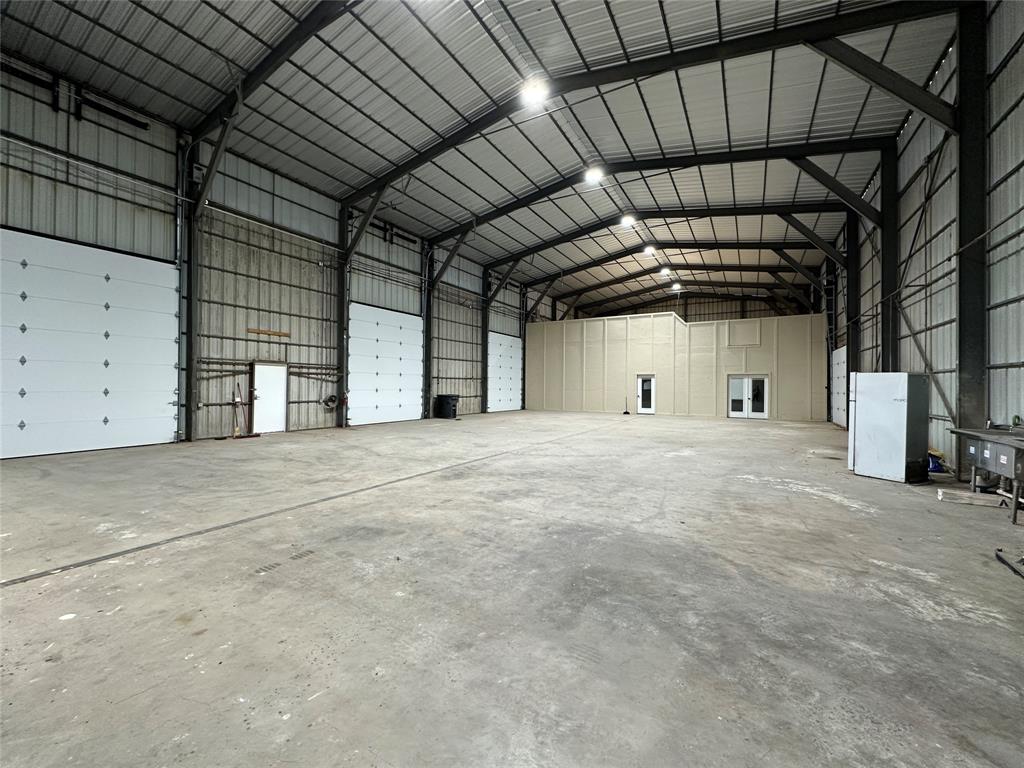 ABST 685 TR 5A A J PATTON - Commercial Sale