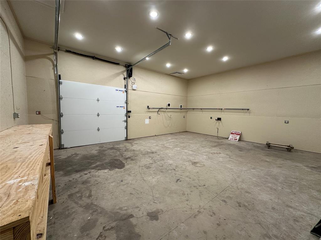 ABST 685 TR 5A A J PATTON - Commercial Sale