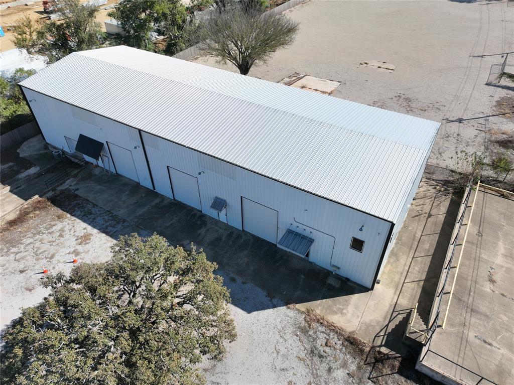 ABST 685 TR 5A A J PATTON - Commercial Sale