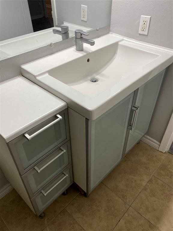 Gardenhomes Of Preston Place - Residential Lease