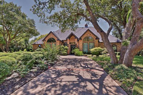 6340 Arrowhead Road Fort Worth TX 76132