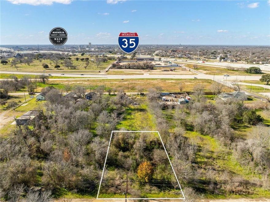 Investment Opportunity: .25 acre lot in La Vega ISD, strategically located right off I-35 within 2 miles from downtown Waco, McLane Stadium, and Magnolia Silos. Capitalize on the growing demand for properties in this area, offering a blend of suburban tranquility and proximity to urban attractions. Seize this chance to invest in a promising real estate venture with potential for future gains.