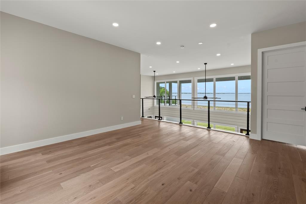 Edgewater - Residential