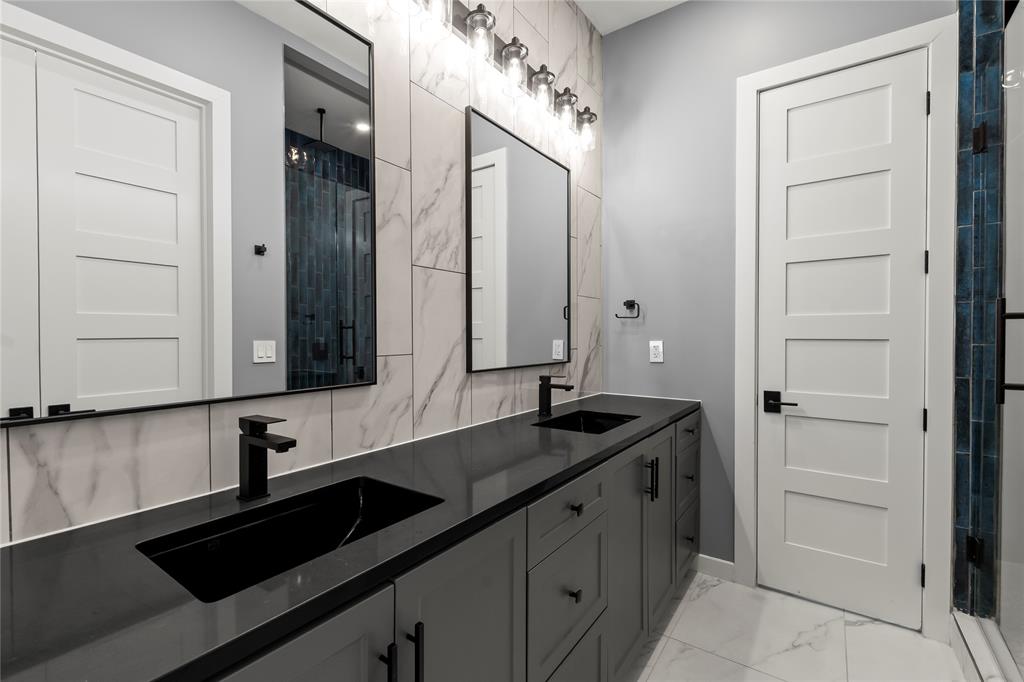 Edgewater - Residential