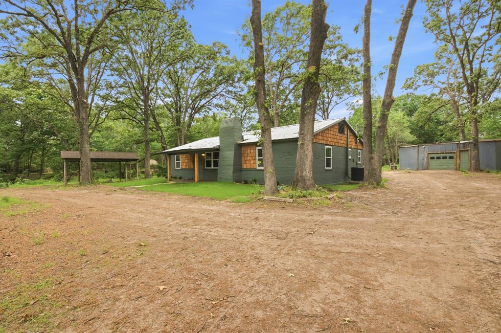 J WINDLE ACRES 5.53 - Residential