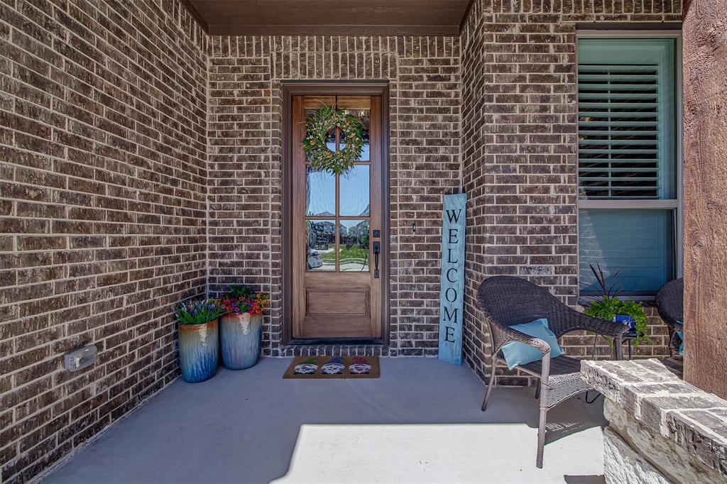 1214 Woodside Drive
