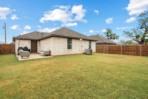 A home in Mineral Wells