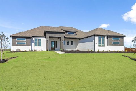 A home in Waxahachie