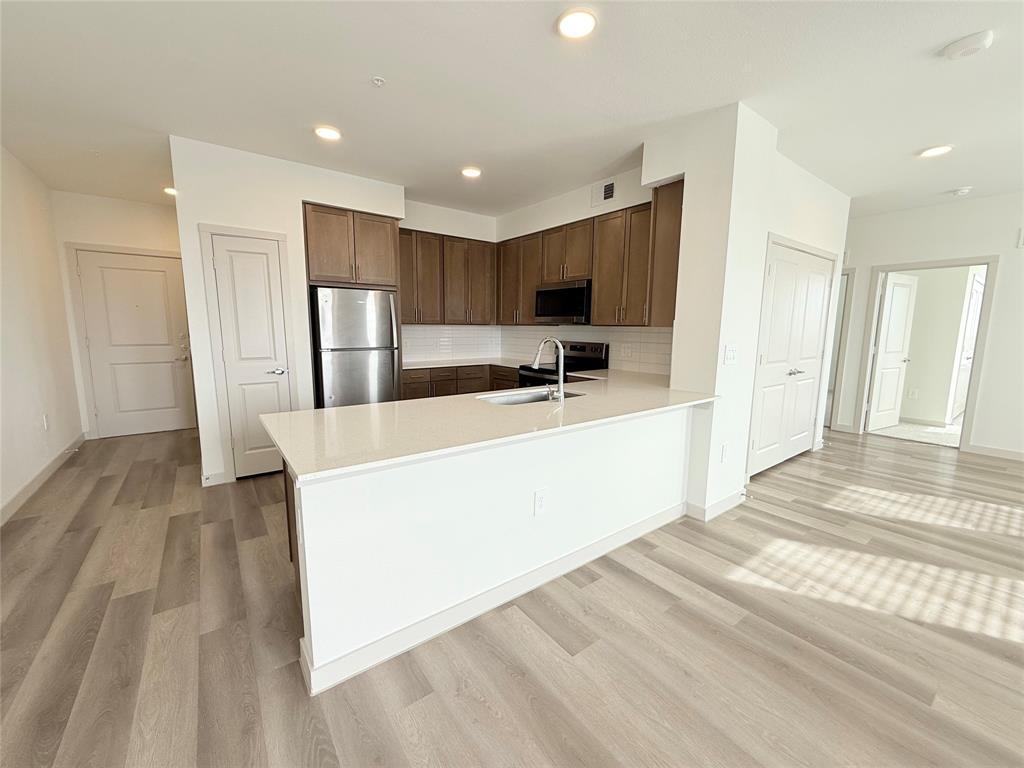 3900 pga Parkway 2302