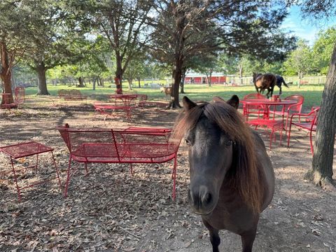 Tiny photo for 1718 E Jeter Road, Bartonville, TX 76226 (MLS # 20999972)