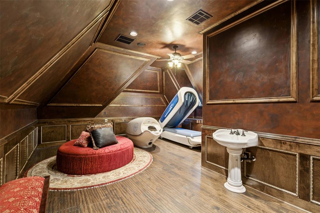 Montserrat - Residential