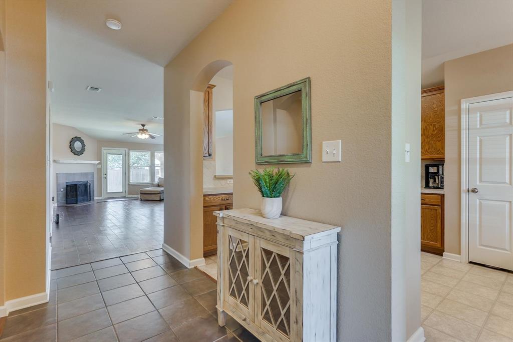 2316 Del Mar Court