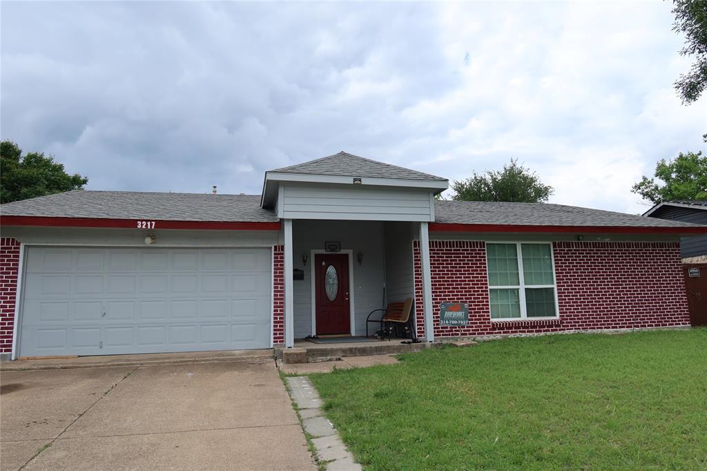 3217 Lariat Lane
