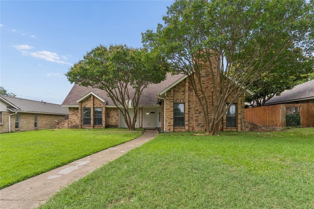 1503 Springtree Circle