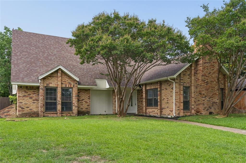 1503 Springtree Circle