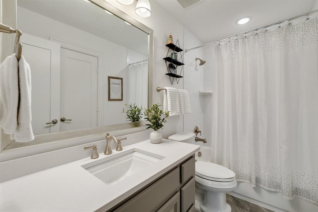 Edgestone At Legacy - Residential