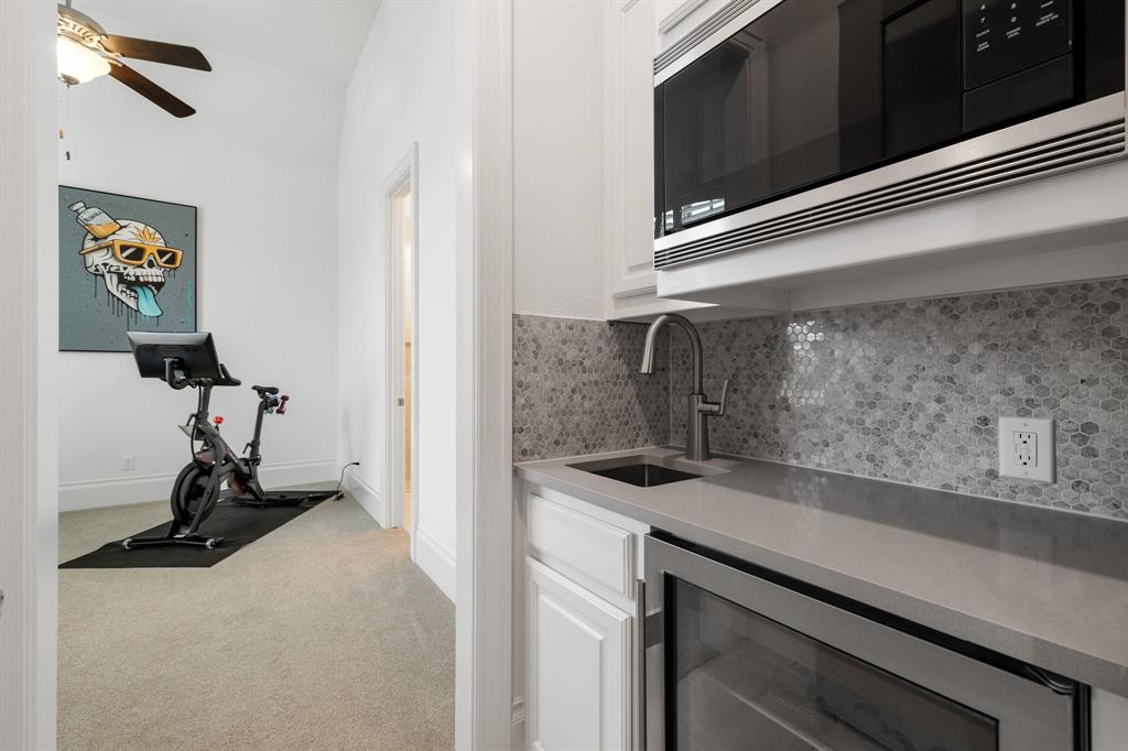 Edgestone At Legacy - Residential