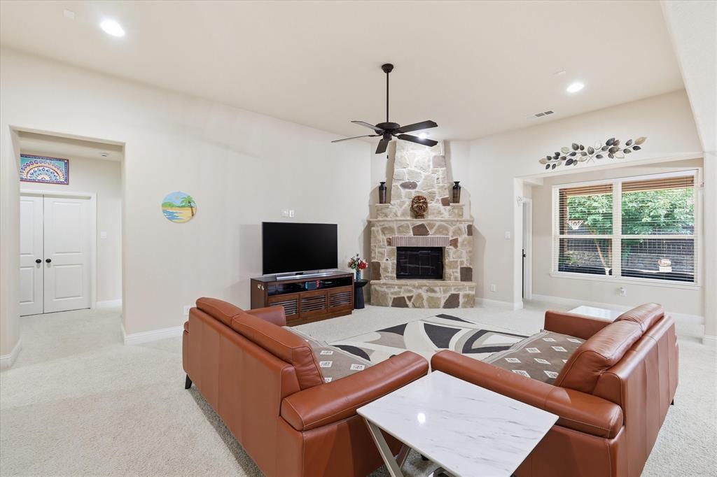 11247 Geranium Drive