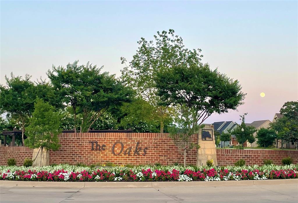 The Oaks Ph One - Residential