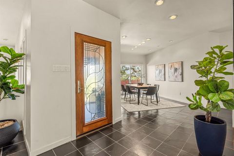 230 Oak Hill Drive Trophy Club TX 76262