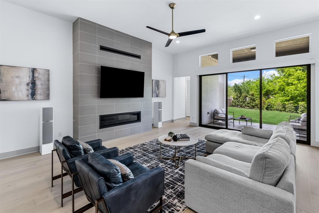 6252 Rocca Valle Drive