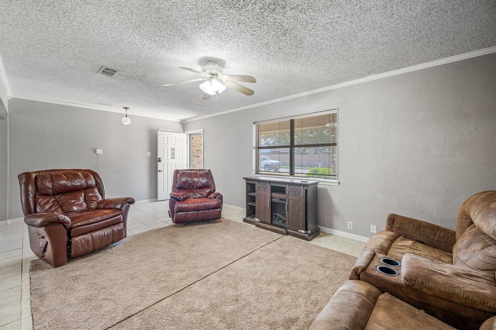 Tanglewood N E Add - Residential