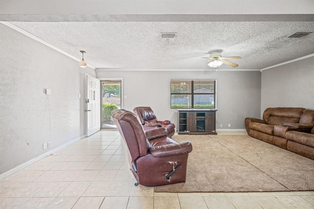 Tanglewood N E Add - Residential