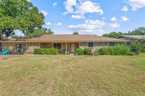 103 Spicewood Drive Stephenville TX 76401