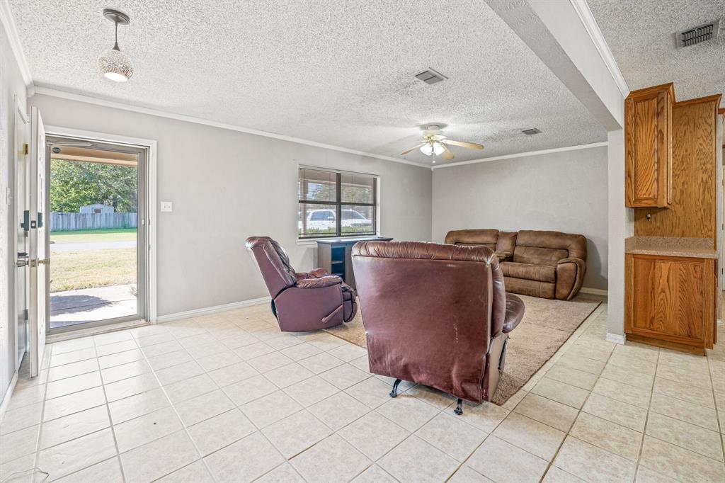 Tanglewood N E Add - Residential