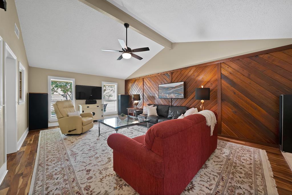 600 Mountain Laurel Lane