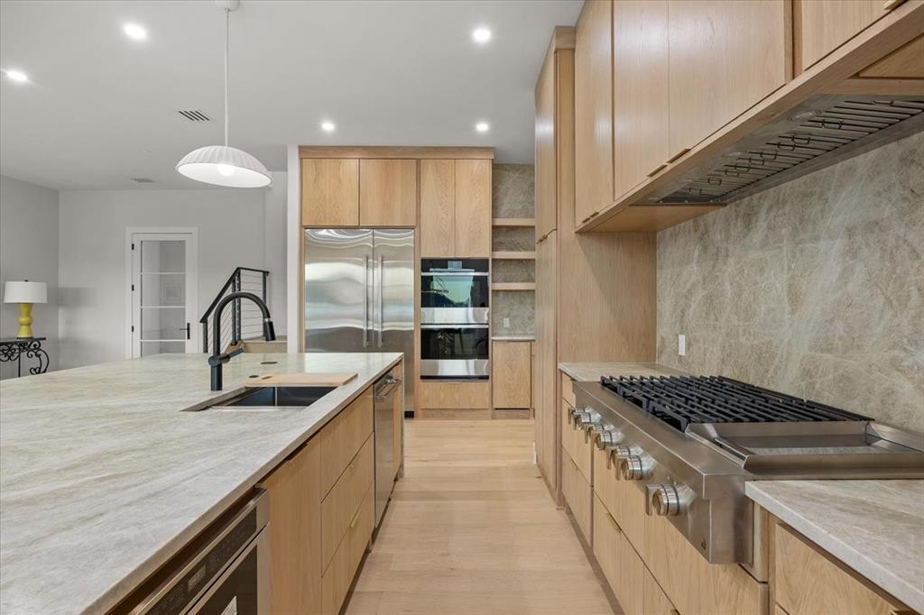 Laguna Bay - Residential