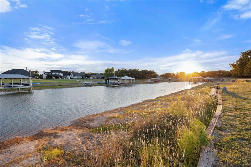 Laguna Bay - Residential