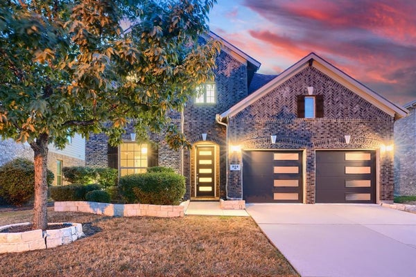808 GREEN CORAL DR, LITTLE ELM, TX 75068 - Image 07e6fa04ffc17f4f240fd65f39afaaae/3556864353