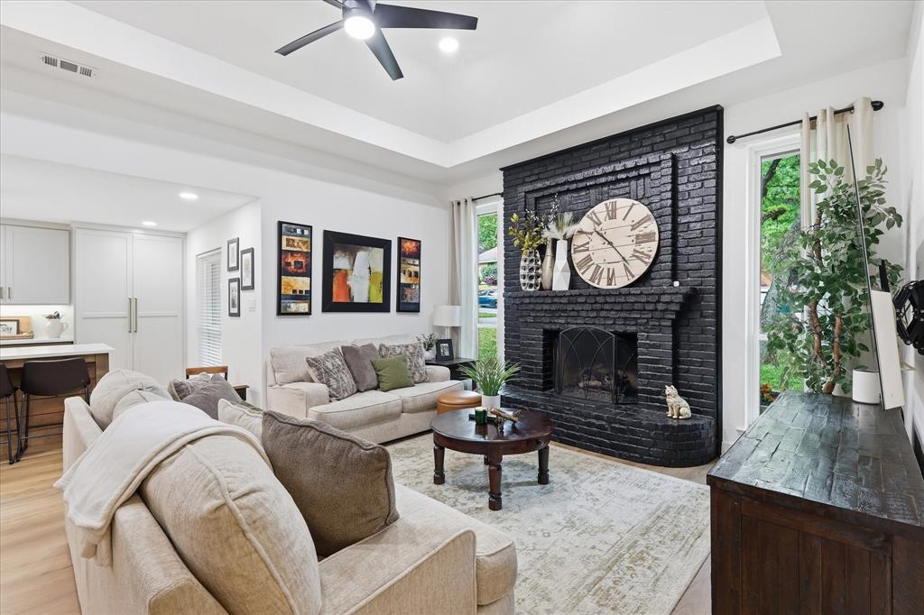 3913 Woodstock Drive