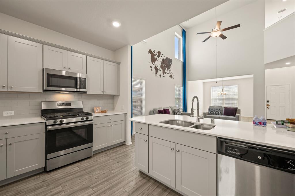 Hillstone Pointe Ph 1a 2 & 3 - Residential