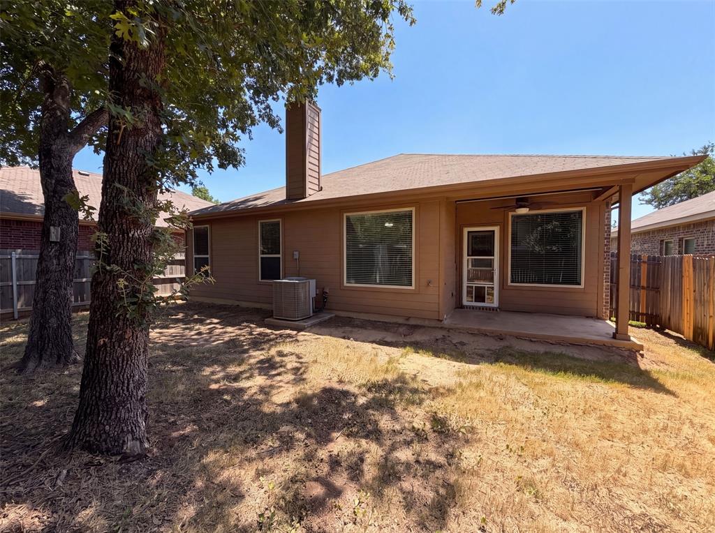 1108 Edgewater Drive