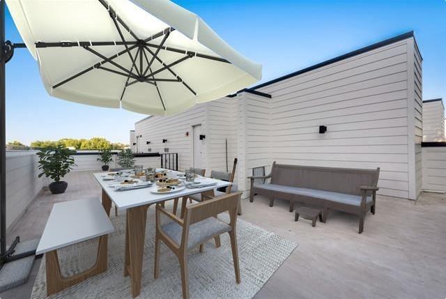 Reagan Street Twnhms - Residential