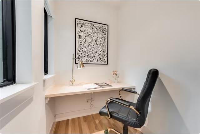 Reagan Street Twnhms - Residential