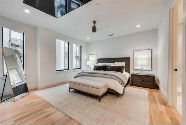 Reagan Street Twnhms - Residential