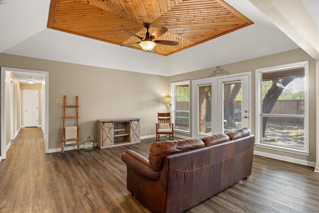 Shady Grove - Residential