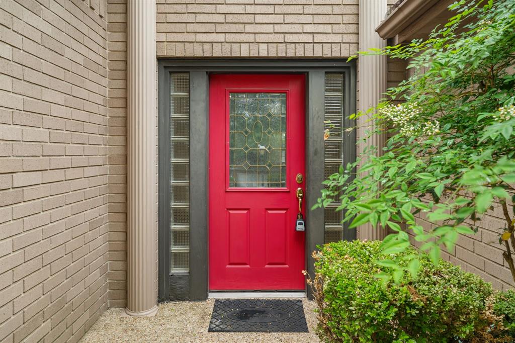 80 Sugar Creek Place