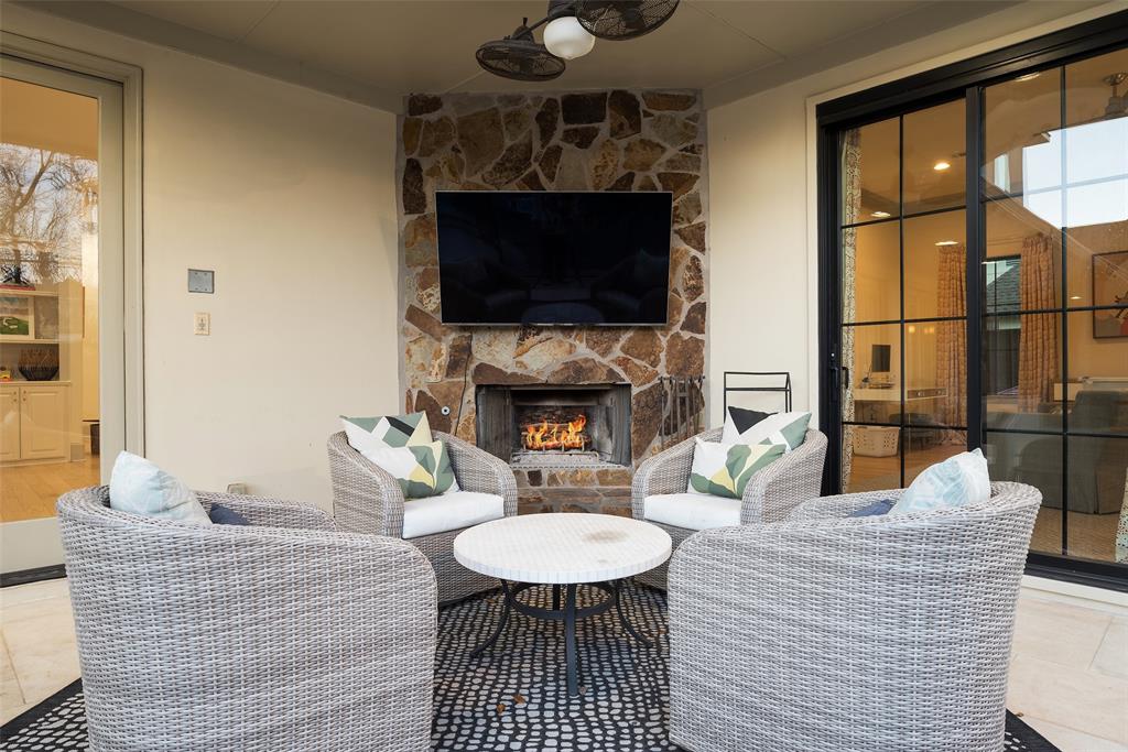 Walnut Crest - Residential