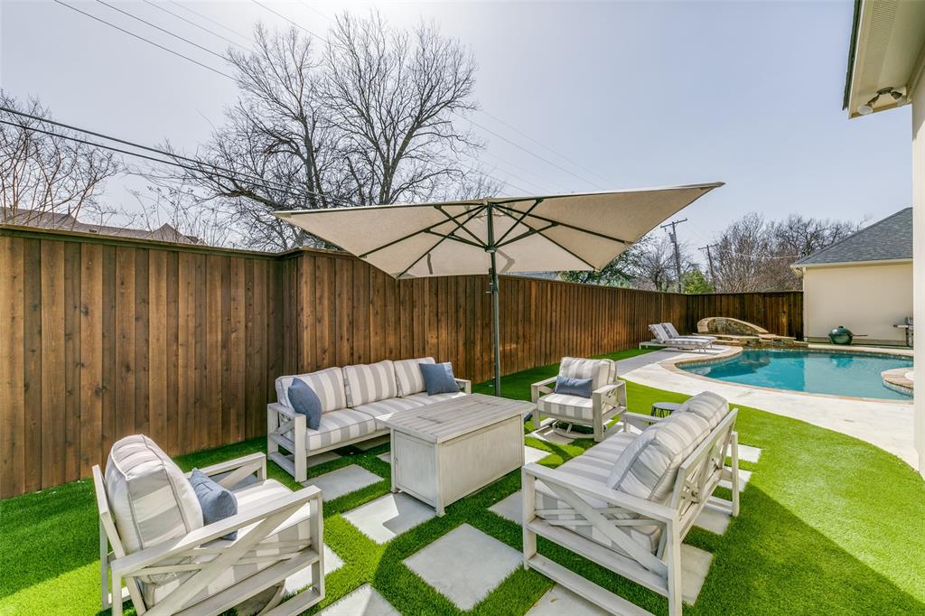 Walnut Crest - Residential