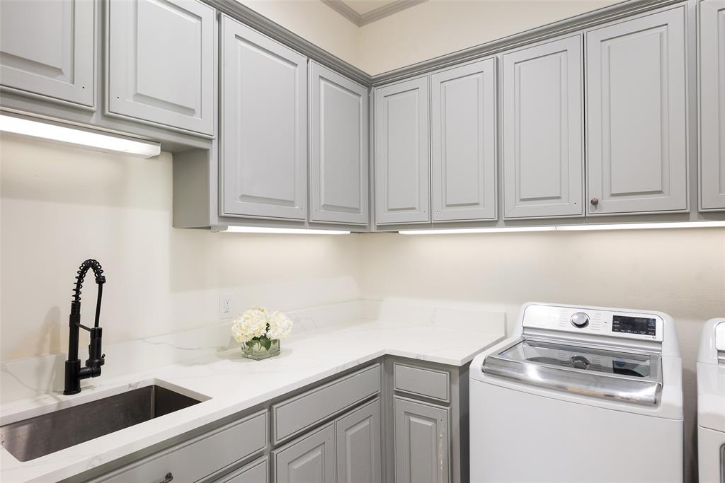 Walnut Crest - Residential