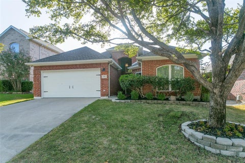 Photo of 139 Lairds Drive, Coppell, TX 75019 (MLS # 21385354)
