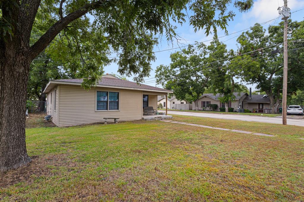 719 Small Street